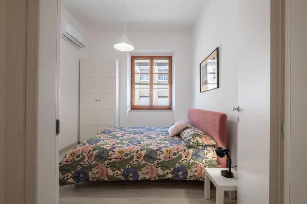 Ferienwohnung Casa Ofride -Centro-Poetto 10 Min-Wi-Fi-Netflix Cagliari Exterior foto
